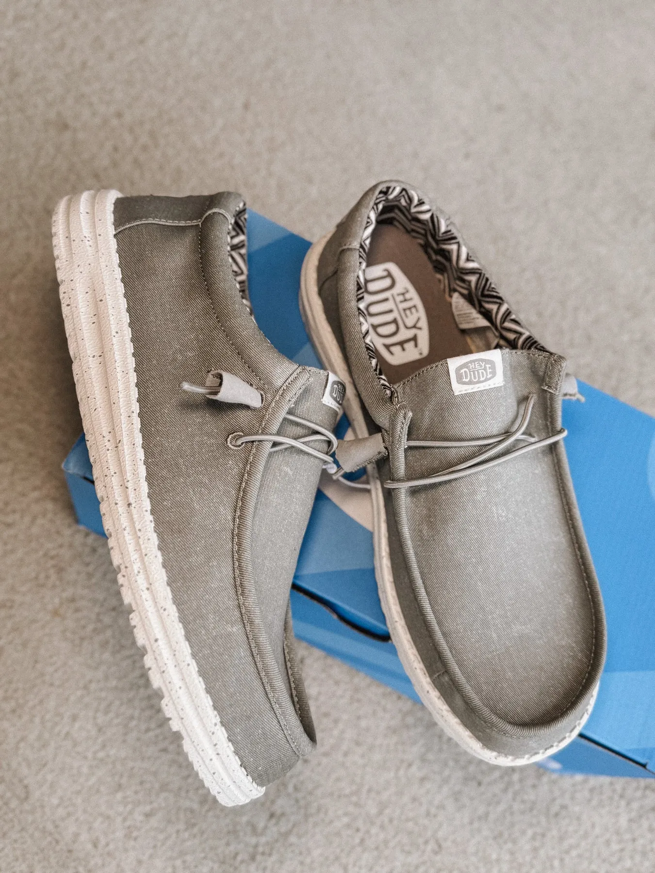 MEN'S HEY DUDE WALLY STRETCH CANVAS LIGHT GREY