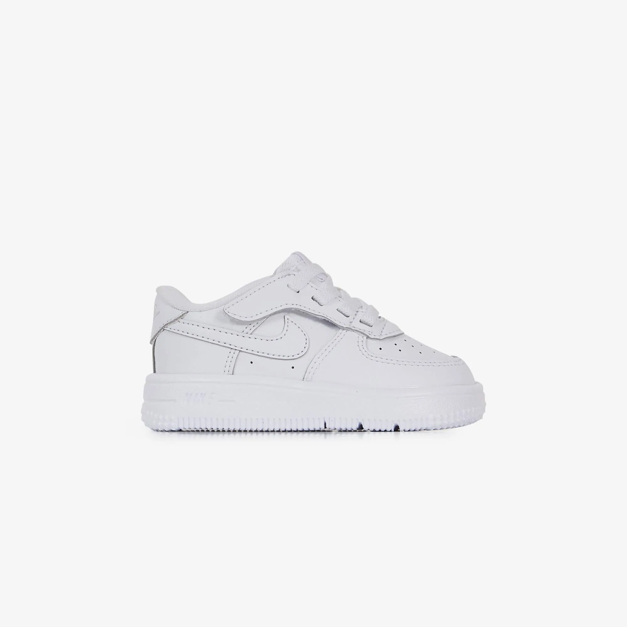 NIKE AIR FORCE 1 LOW CF