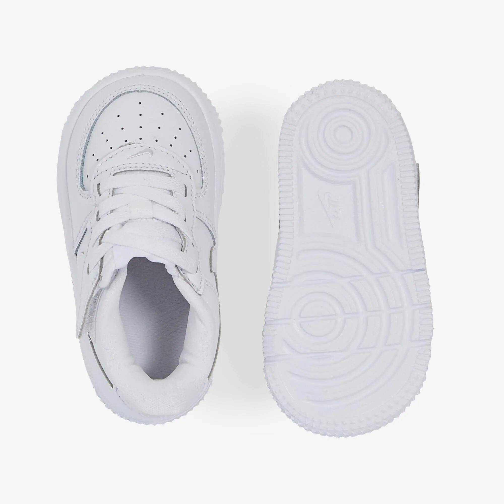 NIKE AIR FORCE 1 LOW CF