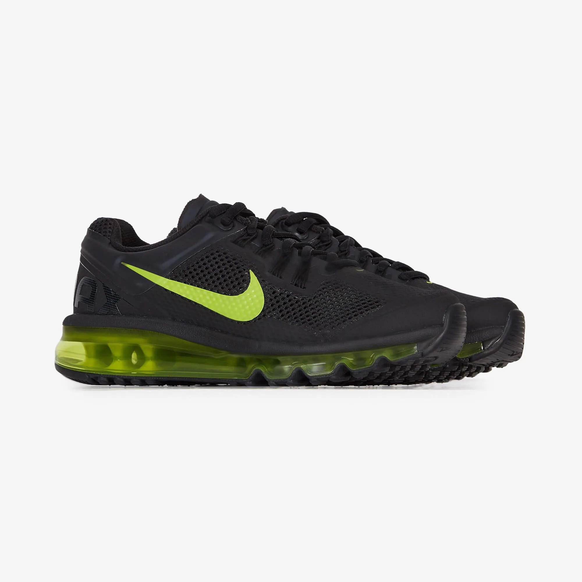 NIKE AIR MAX 2013