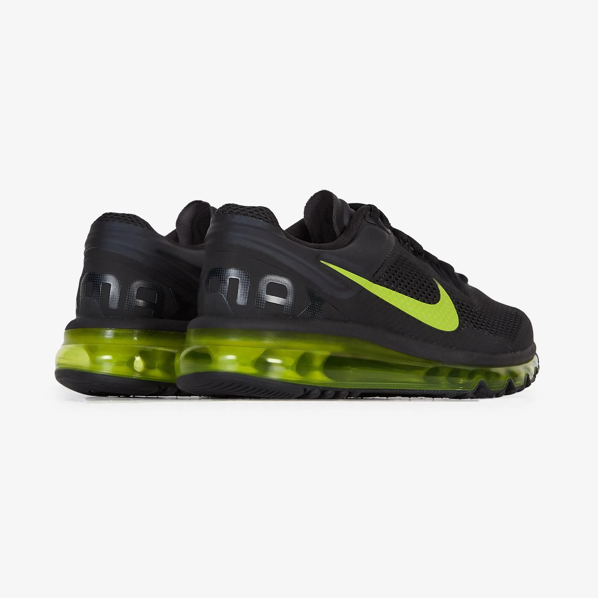 NIKE AIR MAX 2013